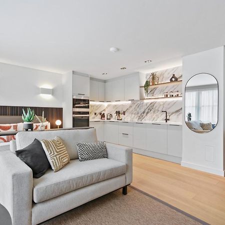 Bow Lane By Aeria Apartments ลอนดอน ภายนอก รูปภาพ
