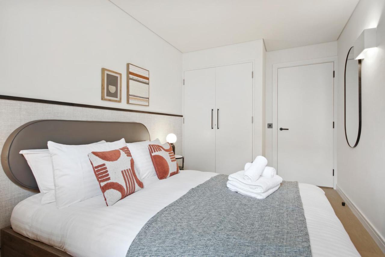 Bow Lane By Aeria Apartments ลอนดอน ภายนอก รูปภาพ