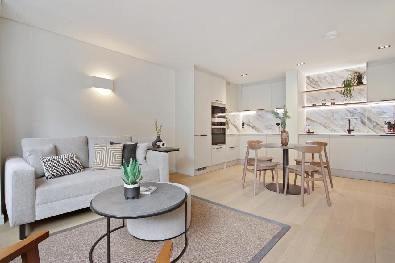 Bow Lane By Aeria Apartments ลอนดอน ภายนอก รูปภาพ
